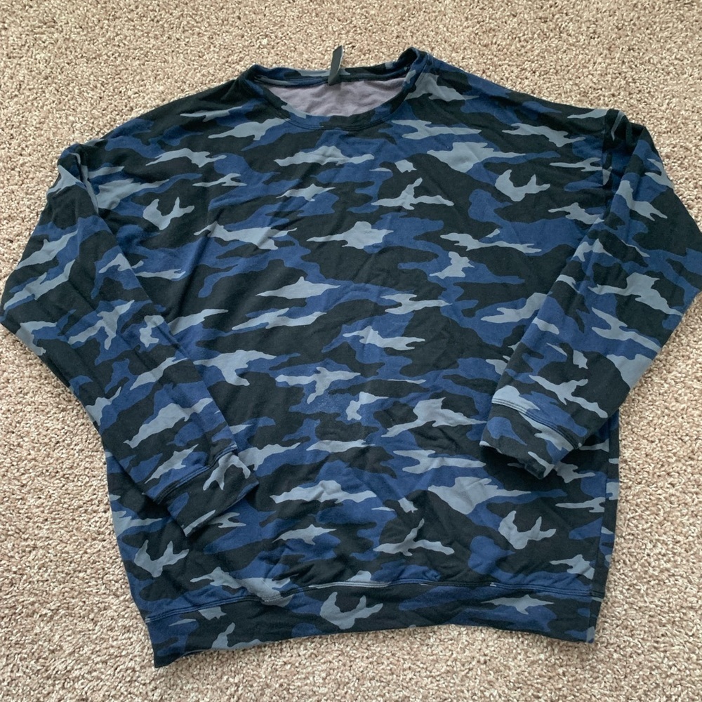 Athleta blue camo long sleeve pullover- balance pullover